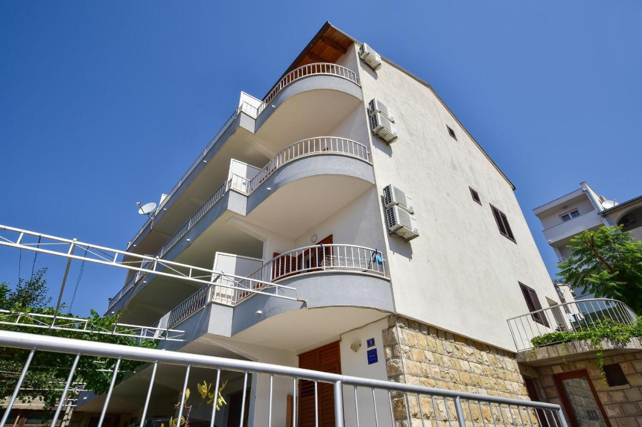 Apartmani Mate Makarska Exteriör bild