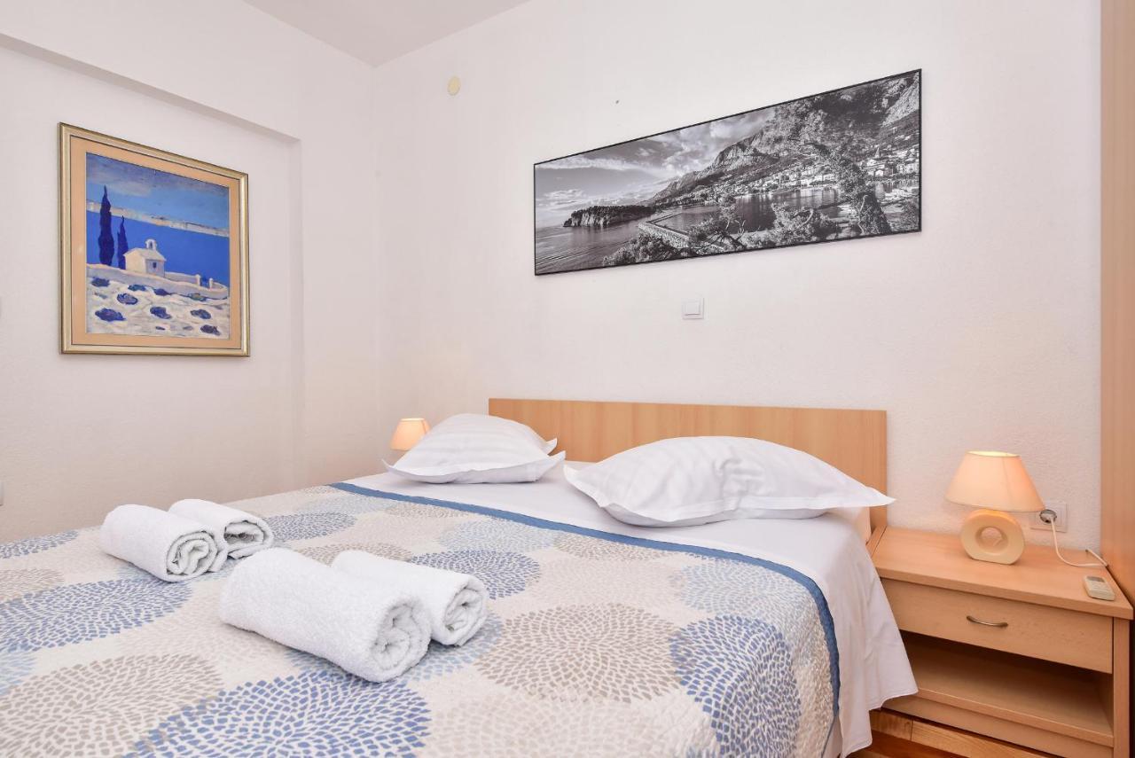 Apartmani Mate Makarska Exteriör bild